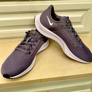Mens Nike Air Zoom Pegasus 38.